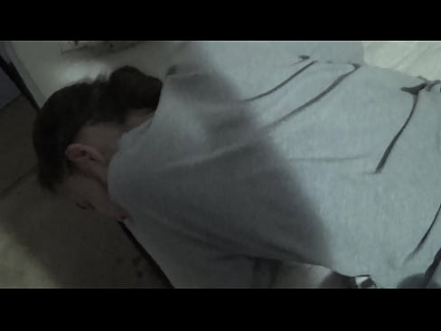 ❤️ Scopata una dolcezza mentre dorme sd Porno à co.tradeis.top ❌️