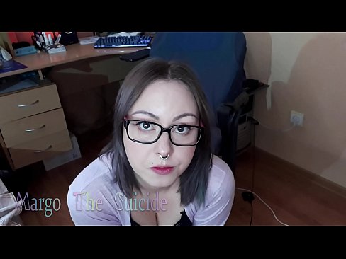 ❤️ Sexy Girl with Glasses Sucks Dildo Deeply on Camera Porno à co.tradeis.top ❌️